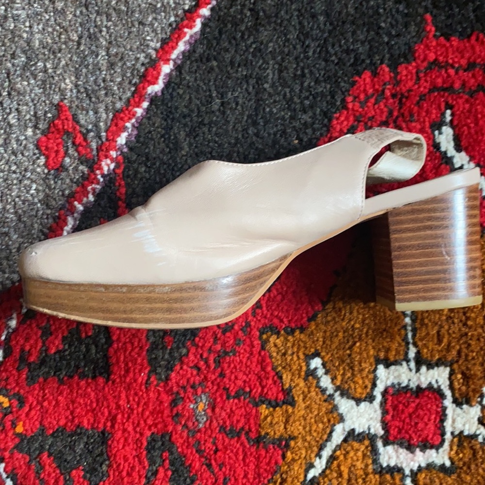 Intentionally Blank Stacked Wood Platform Heels in Shell Pink - Picture 4 of 10